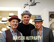 Promi-Männer lieben Hut! Götz Otto, John Friedmann, Johannes Zirner und Co. bei Mayser Hutparty von Michael Zechbauer in München (©Foto: Mayer)